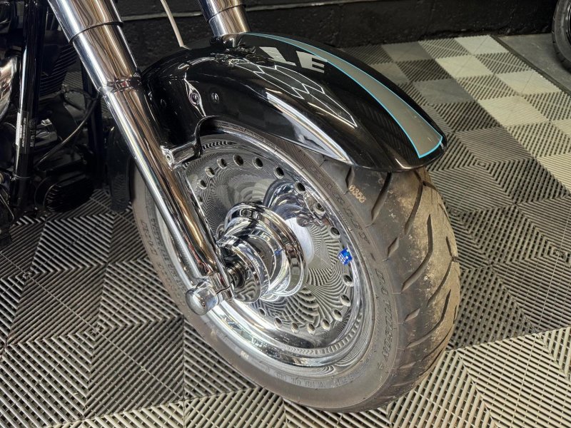 HARLEY-DAVIDSON Softail