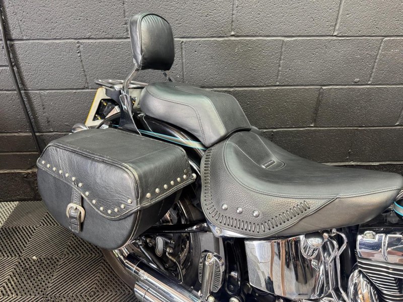 HARLEY-DAVIDSON Softail