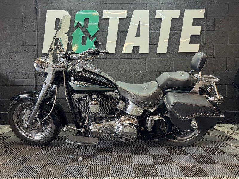 HARLEY-DAVIDSON Softail