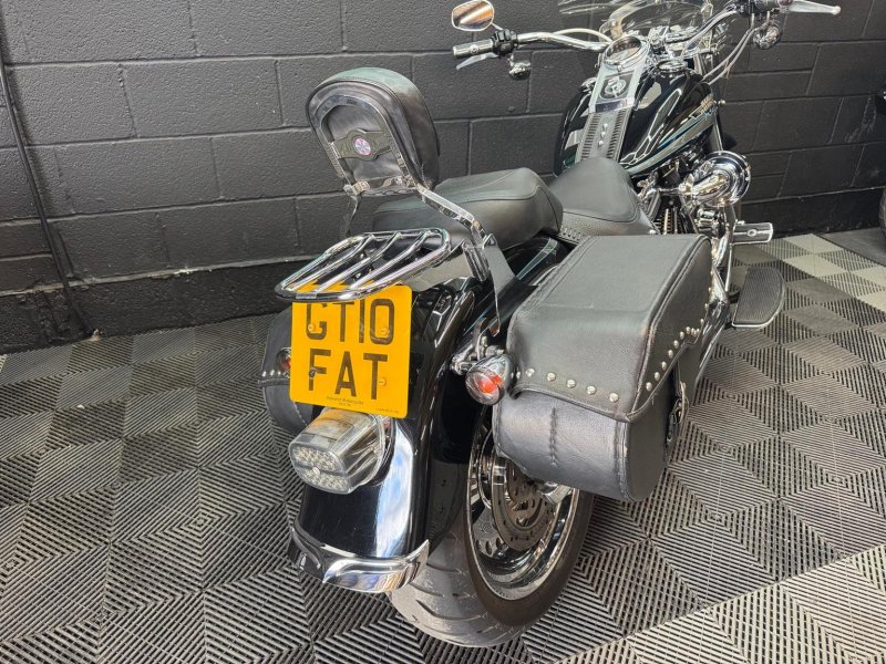 HARLEY-DAVIDSON Softail
