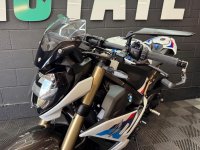 BMW S1000R