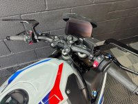 BMW S1000R