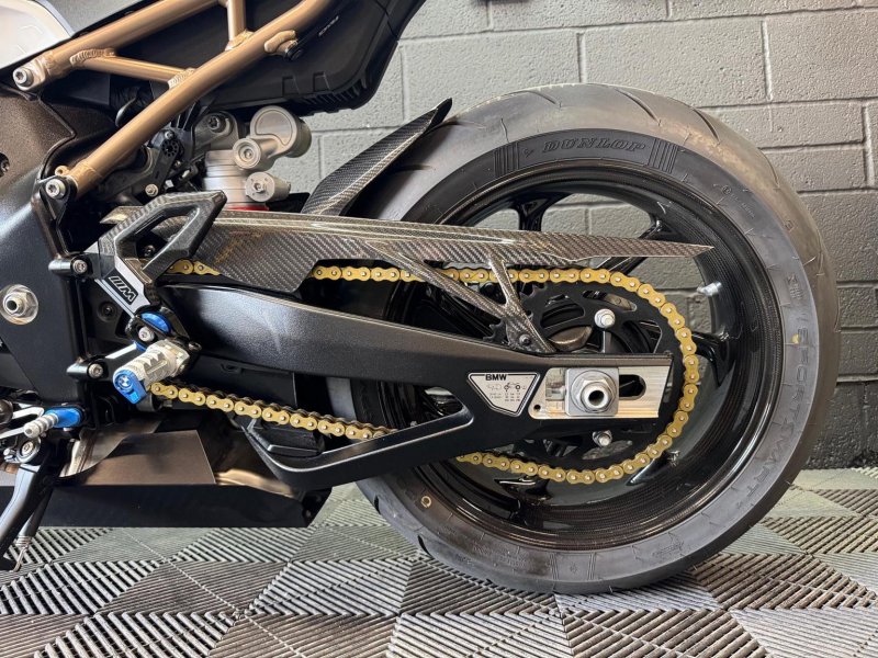 BMW S1000R