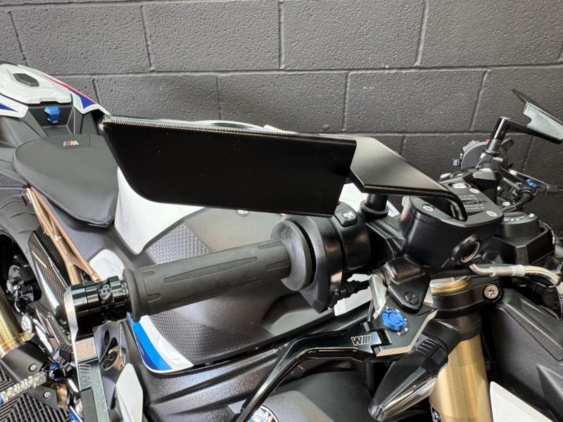 BMW S1000R