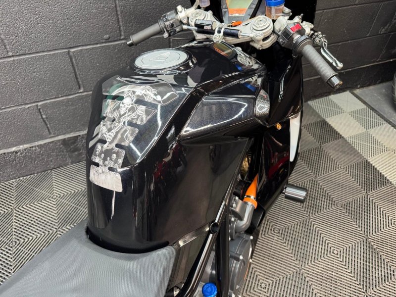 KTM RC8