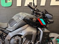 YAMAHA MT-10