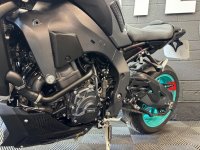 YAMAHA MT-10