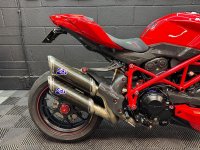 DUCATI Streetfighter