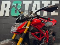 DUCATI Streetfighter