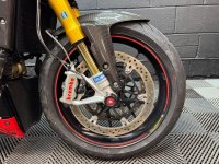 DUCATI Streetfighter