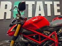 DUCATI Streetfighter