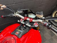 DUCATI Streetfighter