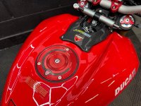 DUCATI Streetfighter