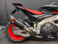 APRILIA Tuono 1100 V4