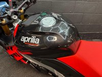 APRILIA Tuono 1100 V4