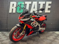 APRILIA Tuono 1100 V4