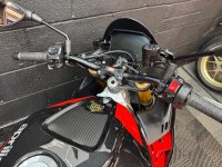 APRILIA Tuono 1100 V4