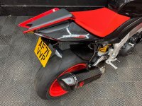 APRILIA Tuono 1100 V4