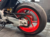 APRILIA Tuono 1100 V4