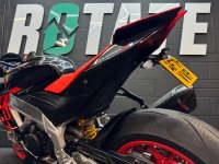 APRILIA Tuono 1100 V4