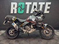 DUCATI 