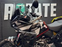 DUCATI 