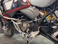 DUCATI 