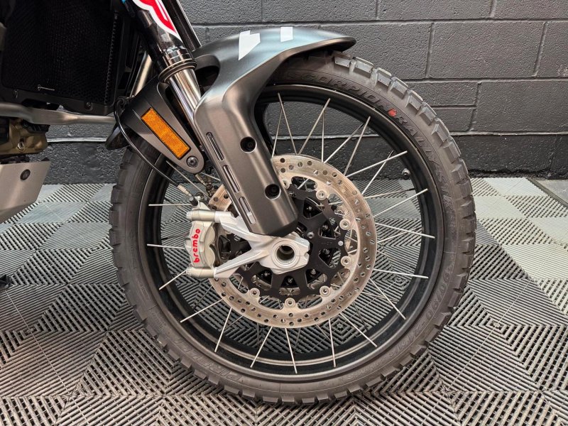 DUCATI 