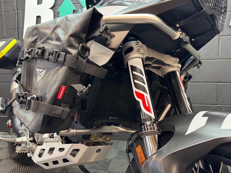 DUCATI 