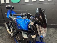 YAMAHA FZ1