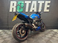 YAMAHA FZ1