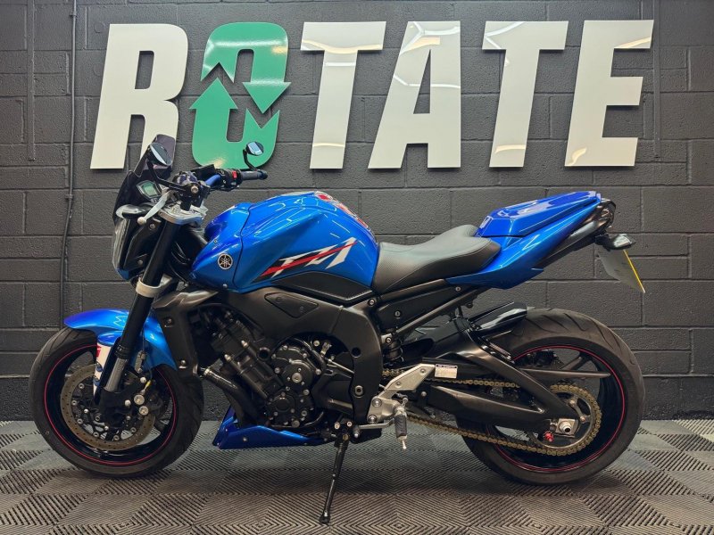 YAMAHA FZ1