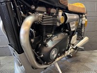 TRIUMPH THRUXTON 1200 RS