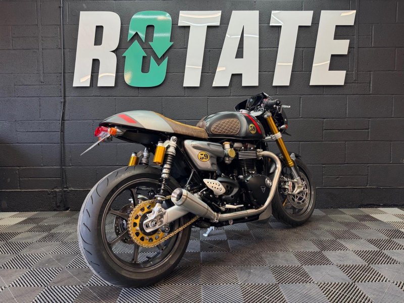 TRIUMPH THRUXTON 1200 RS
