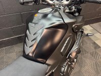 YAMAHA MT-10 Touring Edition