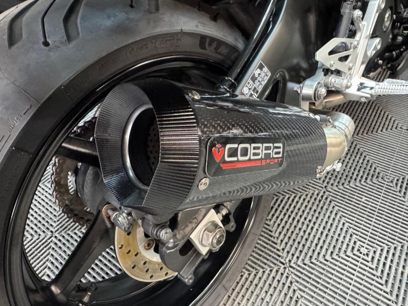YAMAHA MT-10 Touring Edition