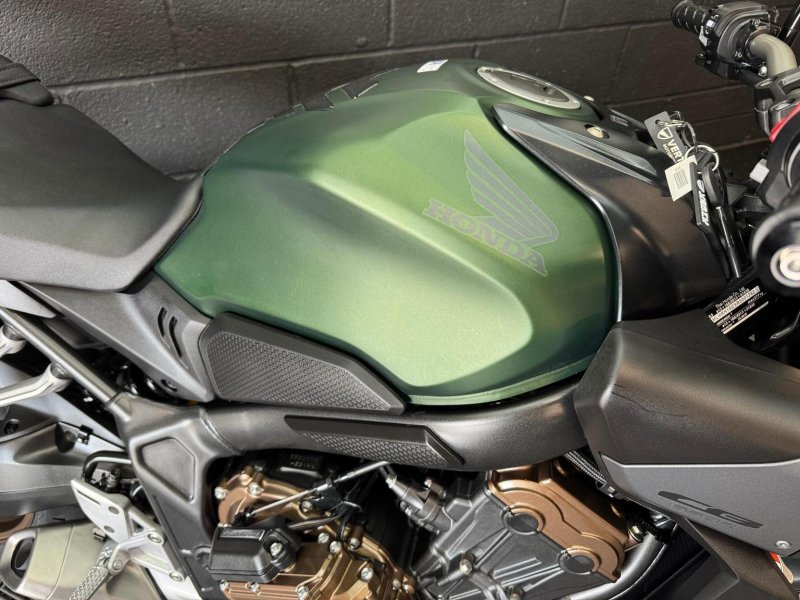 HONDA CB650R