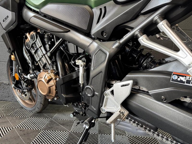 HONDA CB650R
