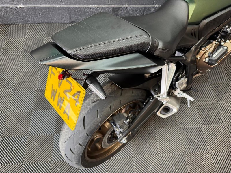 HONDA CB650R