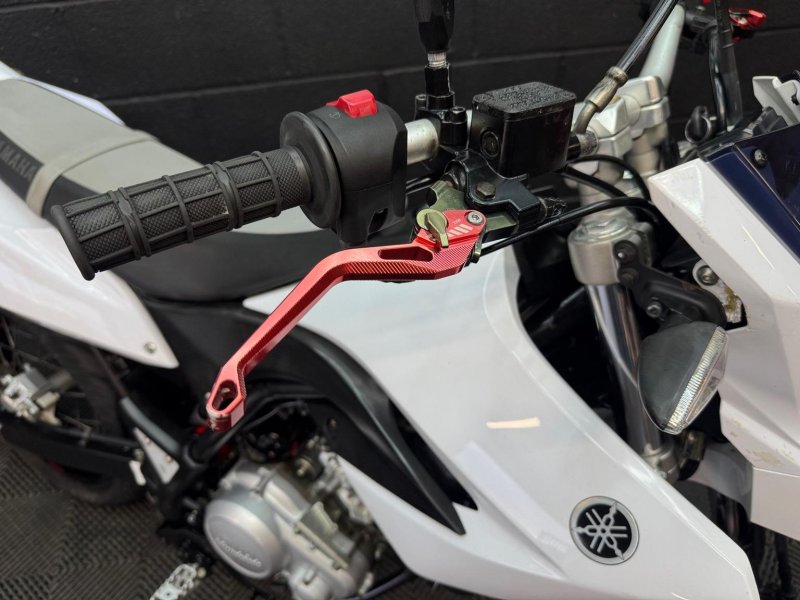 YAMAHA 