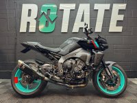 YAMAHA MT-10