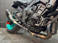 YAMAHA MT-10