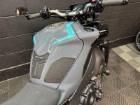 YAMAHA MT-10