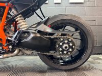 KTM 1290 SUPER DUKE R