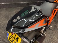 KTM 1290 SUPER DUKE R