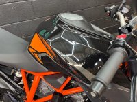 KTM 1290 SUPER DUKE R