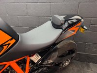 KTM 1290 SUPER DUKE R