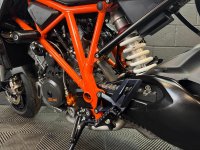 KTM 1290 SUPER DUKE R