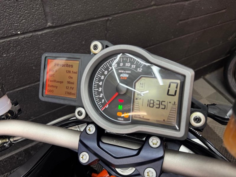 KTM 1290 SUPER DUKE R