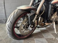 TRIUMPH STREET TRIPLE 765